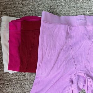 Skims women's boxer short set